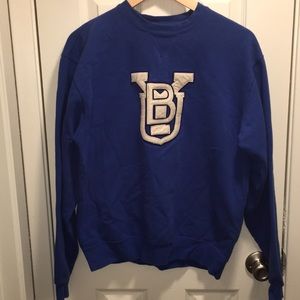 BYU sweatshirt